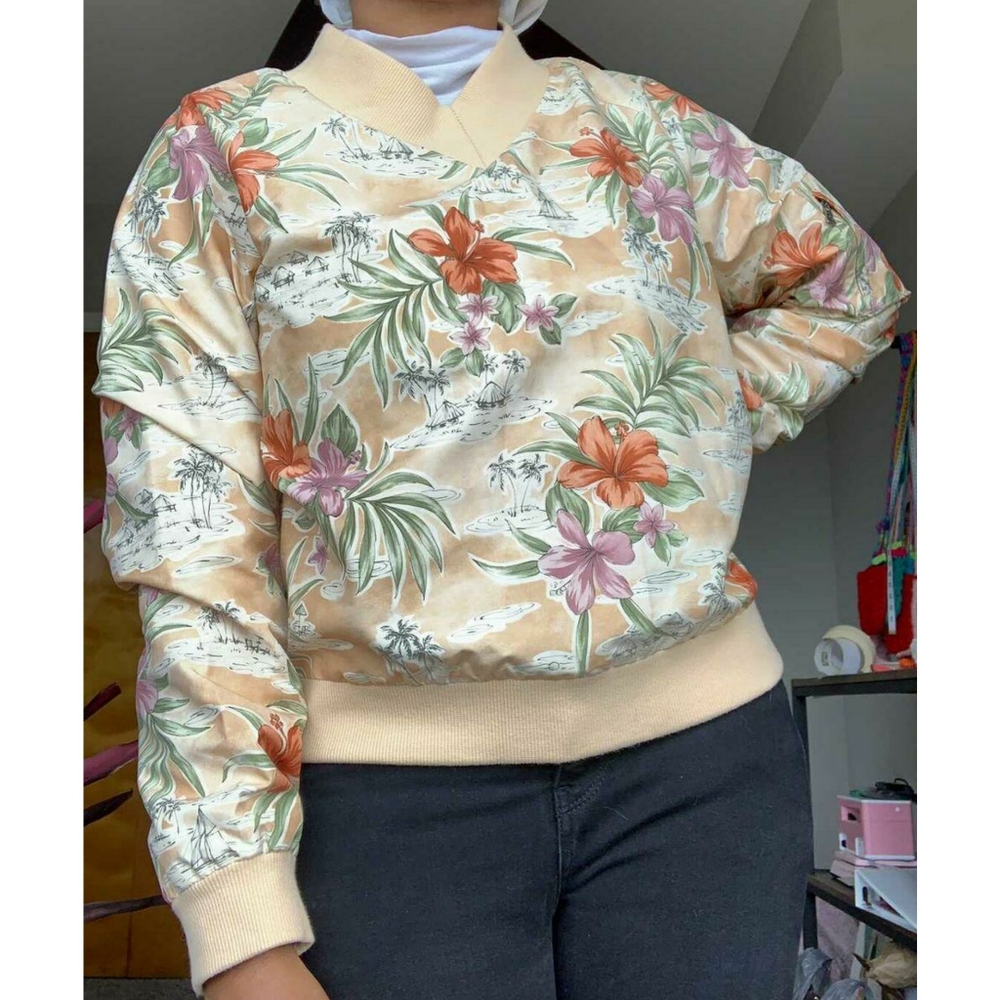 Tommy Bahama Hawaiian Crew Neck Shirt